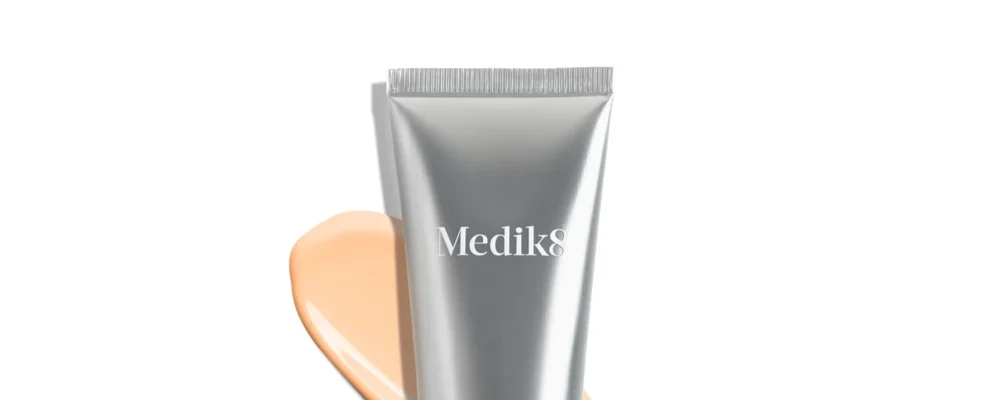Crystals Aren’t The Only Thing That Have A Smooth & Youthful Appearance | Medik8 Crystal Retinal 6
